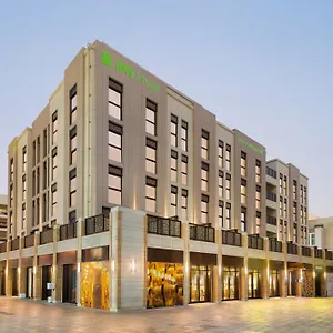 Ibis Styles Gold District ドバイ