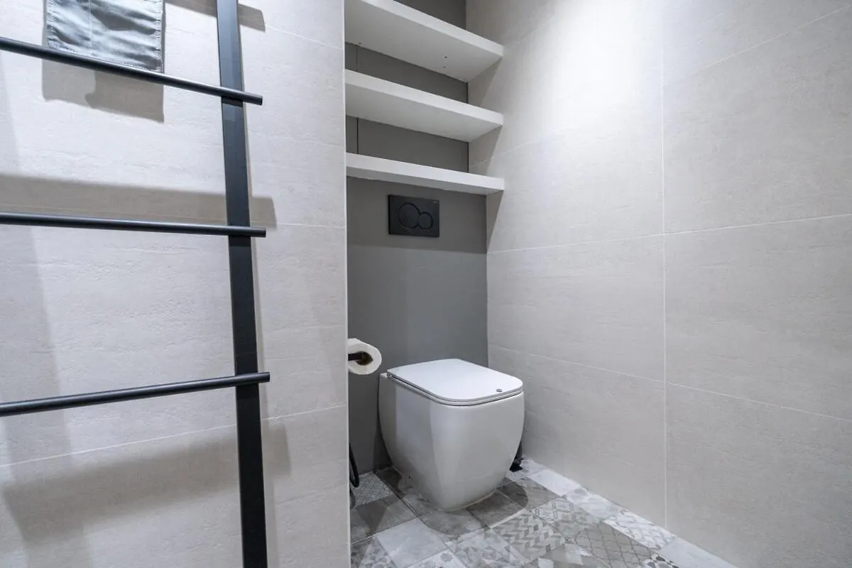 別荘 ドバイ Stylish Pad Right By The Beachヴィラ アラブ首長国連邦