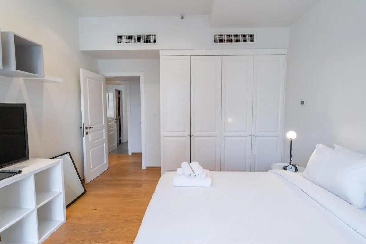 ドバイ Stylish Pad Right By The Beachヴィラ