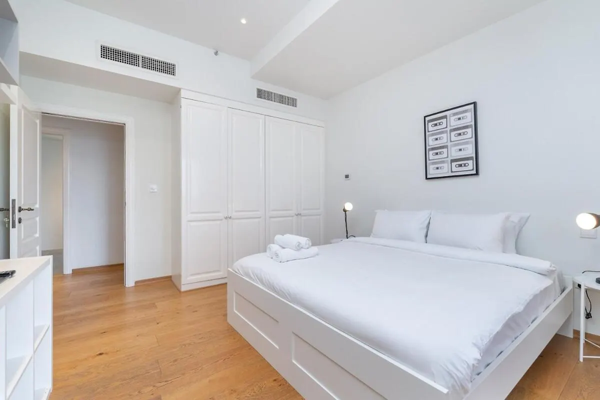 הוילה דובאי Stylish Pad Right By The Beach 0*,